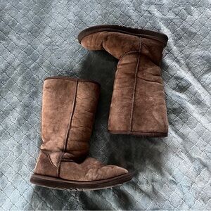 UGG Australia Classic Tall Boots Brown Suede‎ Sheepskin Lined Women's